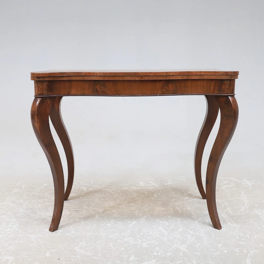 SPELBORD, rokokostil, 1900-talets första hälft. — Tables — Gomér & Andersson Nyköping