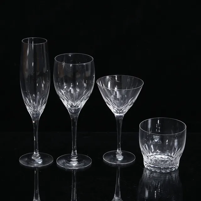 NILS LANDBERG. "Prelude", glasservis, 41 delar, Orrefors.