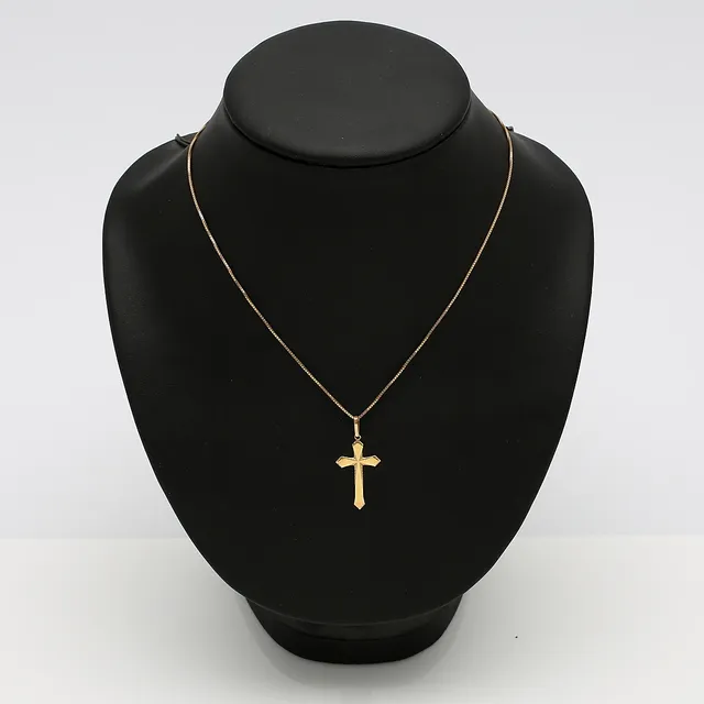 HALSBAND med HÄNGE, 18K guld. Totalvikt ca 4,3 g.