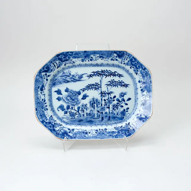 STEKFAT, porslin, Kina, 1700-tal.