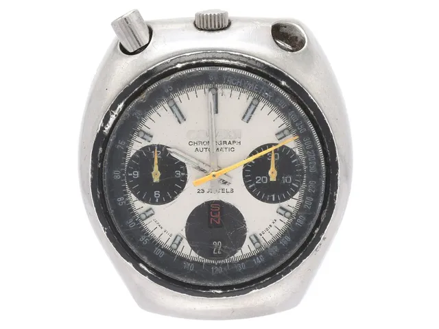 CITIZEN, Chronograph, "Tachymeter", s.k. "Bullhead", Cal 8110A, Serie nr. 30923095, Boett nr. 4-901053-K / 67-9011 / GN-4-S, kronograf (defekt), herrur, 38,5 x 42,5 mm, stål, automatisk, mineralglas, dag, datum, skadad urtavla, defekt, OBS: kronografknapp saknas, ca 1973.