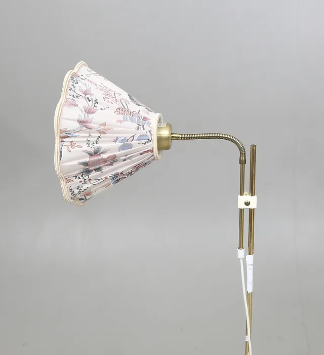 GOLVLAMPA, mässing, Belid.