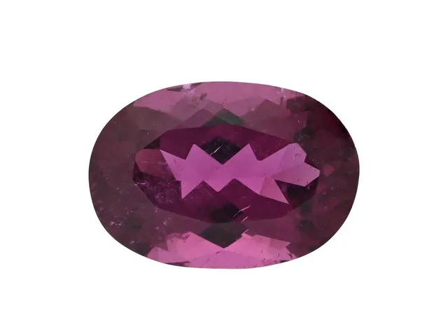 RUBELIT, ovalslipad, 3,58 ct, mått 11,68 x 8,1 x5,7 mm, certifikat från Labtrade Labratory