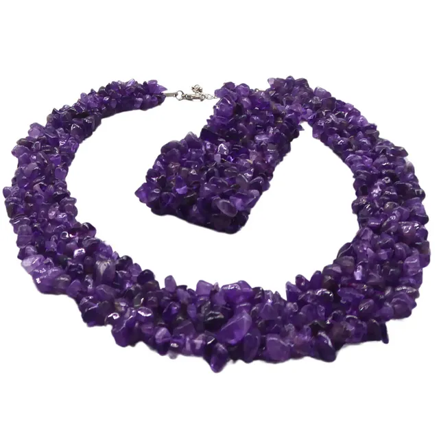 AMETHYST SPLITTERKETTE UND ARMBAND IN LILA.