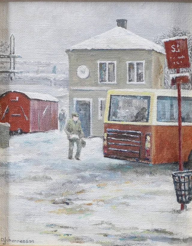 OVE JOHANNESSON. Växjö järnvägsstation, olja på pannå, signerad.