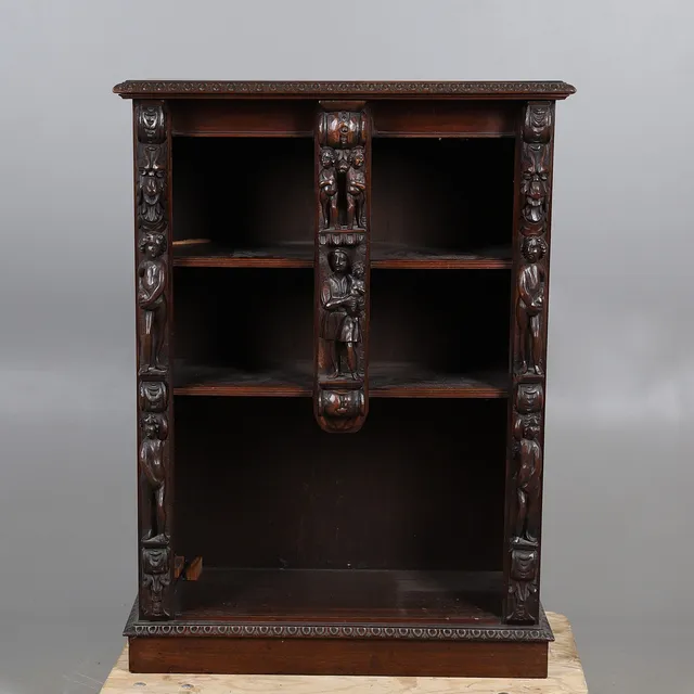 VICTORIAN CARVED BOOKCASE.