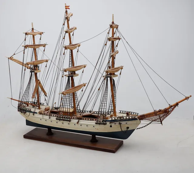 "Clipper" model in wood and various materials, second half of the 20th Century.
