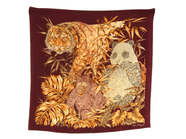 SCARF, SALVATORE FERRAGAMO, 100% siden, 90x90cm, vinröd, guld, brun.