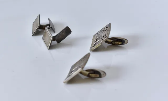 MANSCHETTKNAPPAR, 2 par, silver 1900-tal.