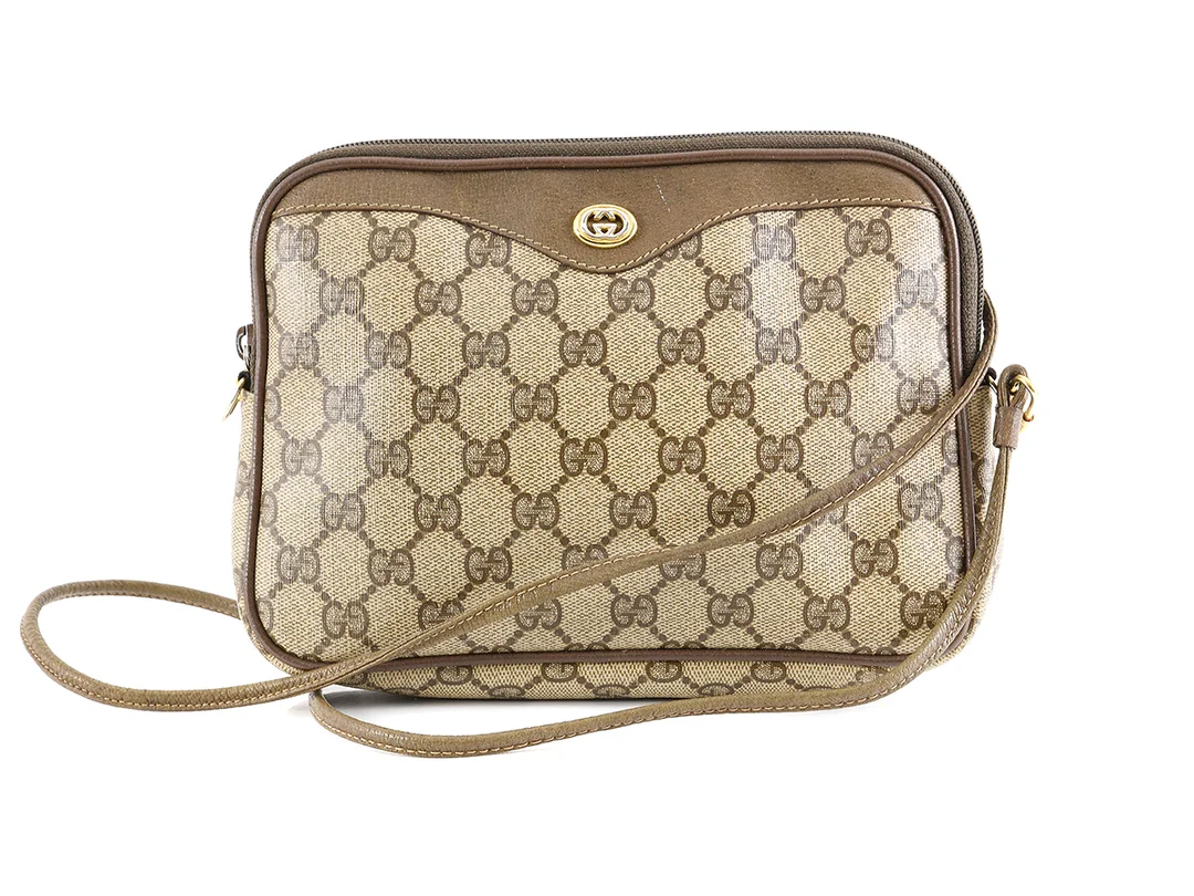 VÄSKA, GUCCI, vintage, monogram canvas, 22x16x5cm, slitage på foder. — Accessoarer/Väskor — Kaplans