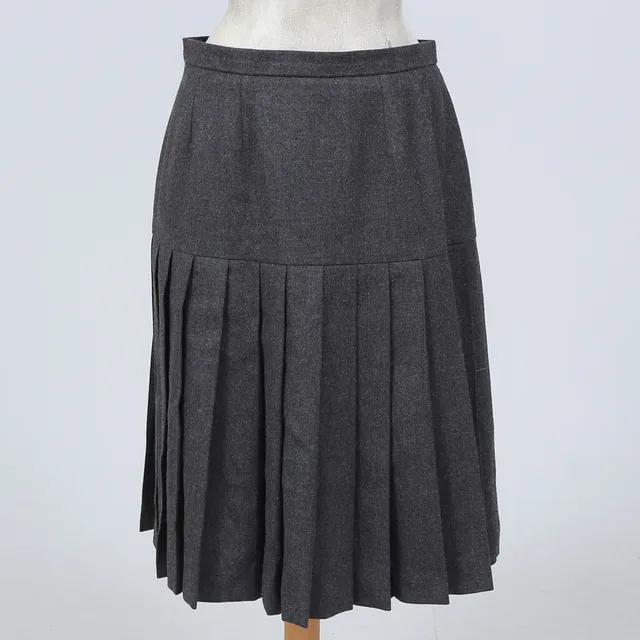 KJOL, ylle, Givenchy, Boutiques, Paris, Made in France, 1900-talets andra hälft.