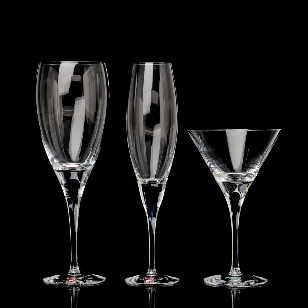 ERIKA LAGERBIELKE. Servisdelar, 17 dlr., "Intermezzo", Orrefors. — Utility glass — Stockholms Auktionsverk Sickla