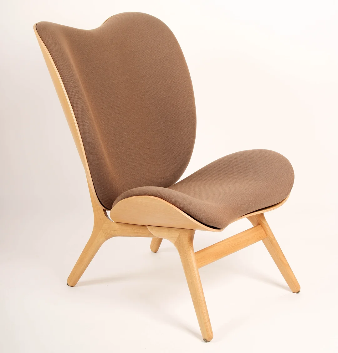 Anders Klem for Umage. High-backed armchair model 'A Conversation Piece, Tall — Furniture/Lounge chairs — Lauritz