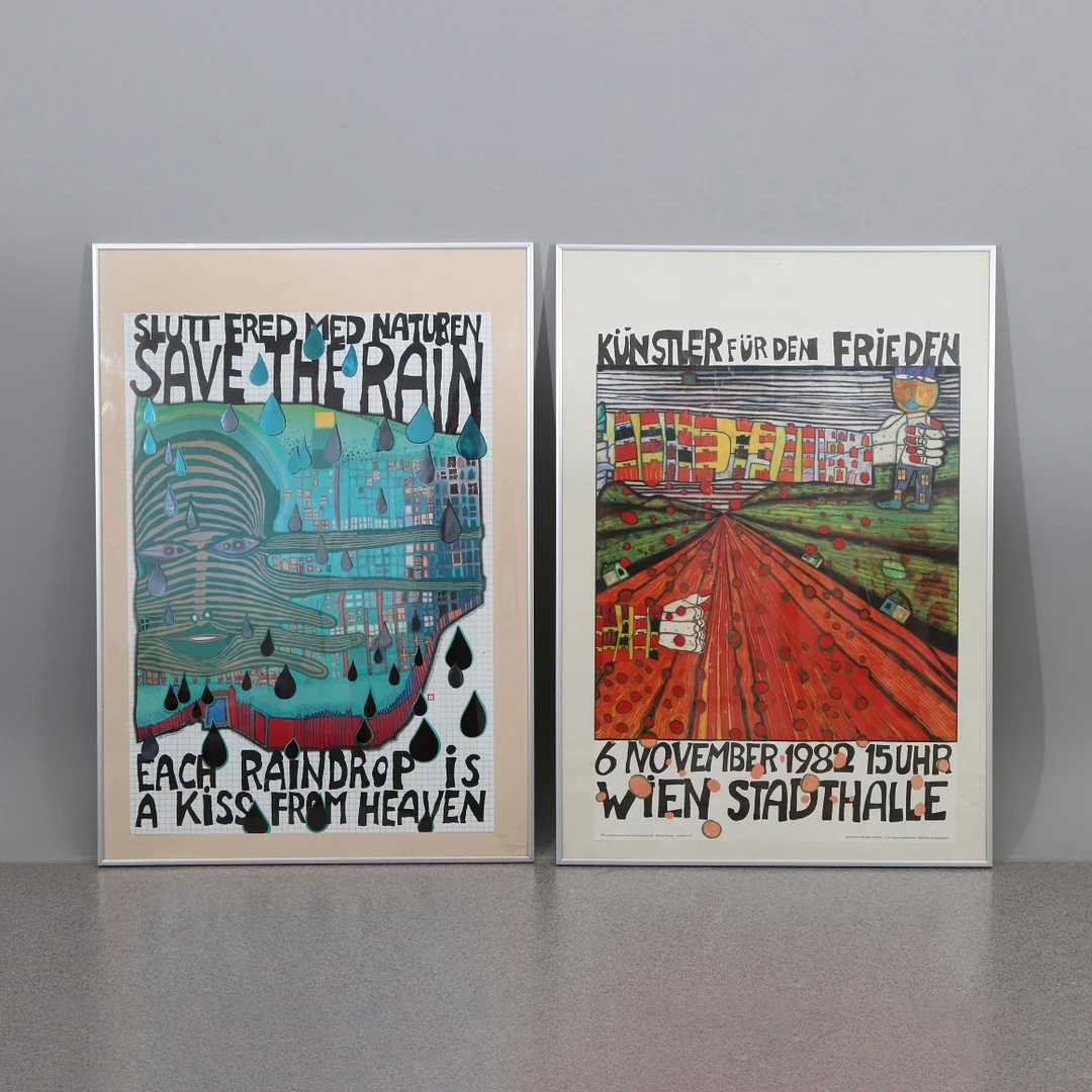 FRIEDENSREICH HUNDERTWASSER. EFTER. AFFISCHER, TVÅ ST. Uppklistrade. — Engravings & Prints — Skånes Auktionsverk