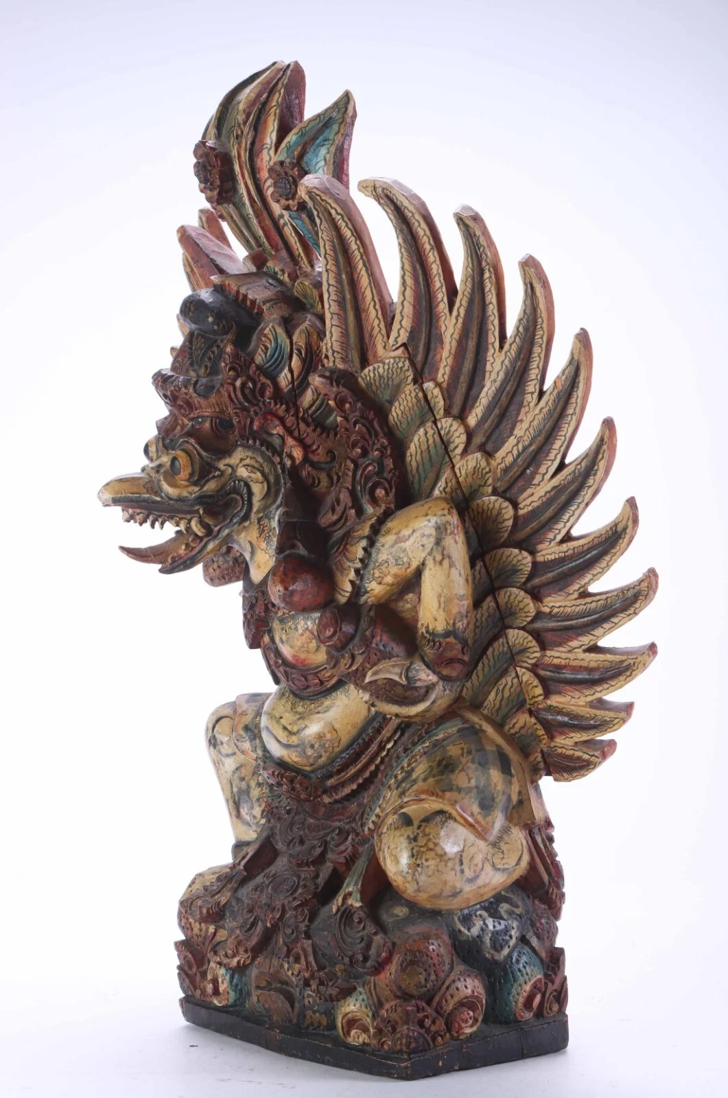 Balinese 'Garuda' wooden figure. 20 years — Hobby and collectibles/Asian art — Lauritz