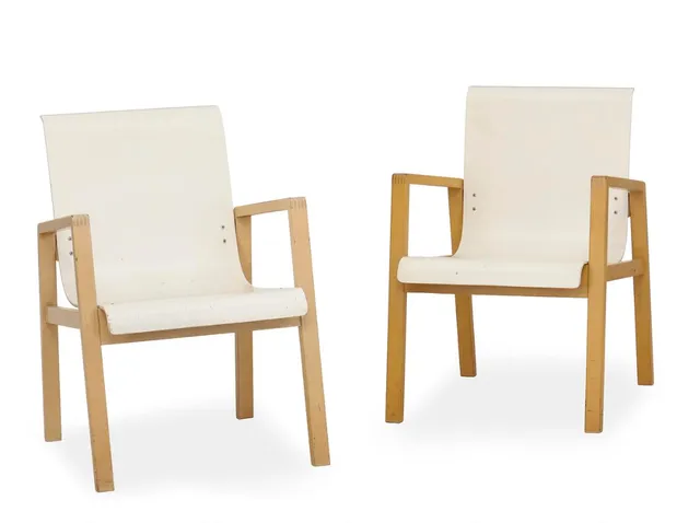 A pair of armchairs with birch frame, seat and back of White lacquered wood. Model 403. Designed 1931–31. Manufactured by Artek. (2)