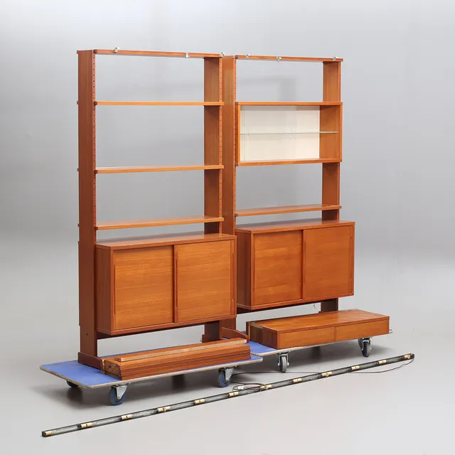 NILS STRINNING. Hyllsystem, "Parad", 1950-/60-tal.