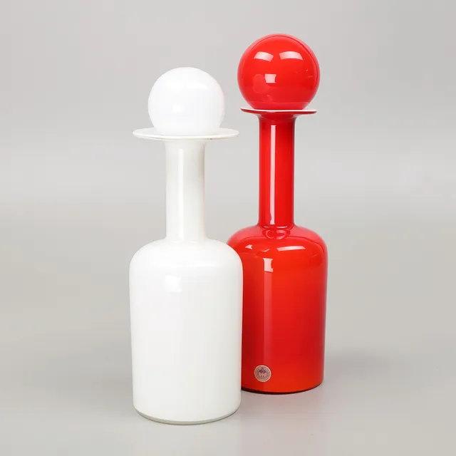 OTTO BRAUER. Karaffer med ploppar, 2 st, glas, Holmegaard, 1960/70-tal.