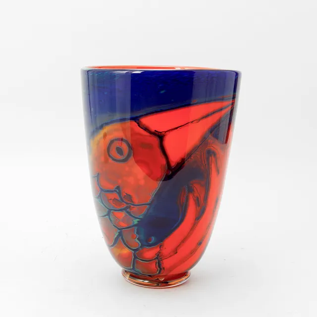 BERIT JOHANSSON. Vas, limited 1/10 Orrefors 2003, signerad.