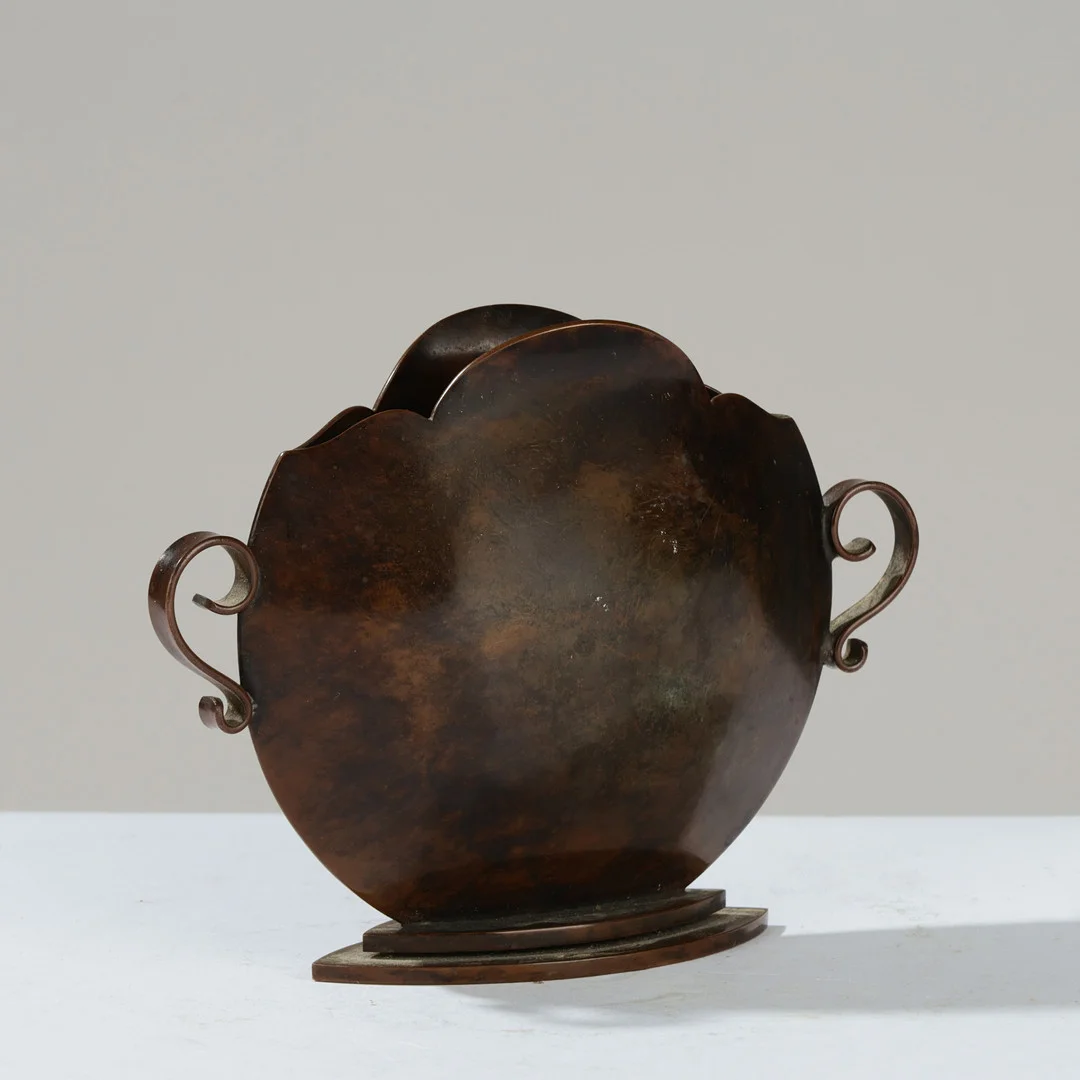 Art Deco vase af patineret bronze, Holger Fridericias (HF), Danmark, 1930/1940'erne. — Other metals — Palsgaard Kunstauktioner