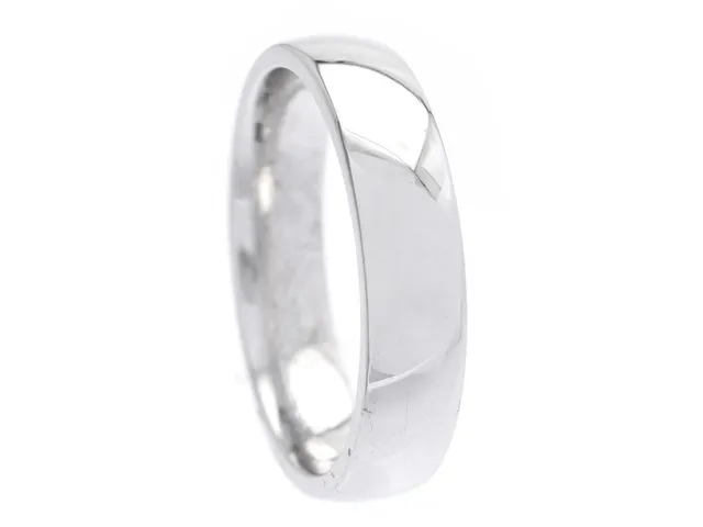 RING, 18K vitguld, bredd 4,4 mm, stl 17,25 mm, vikt 6 g.