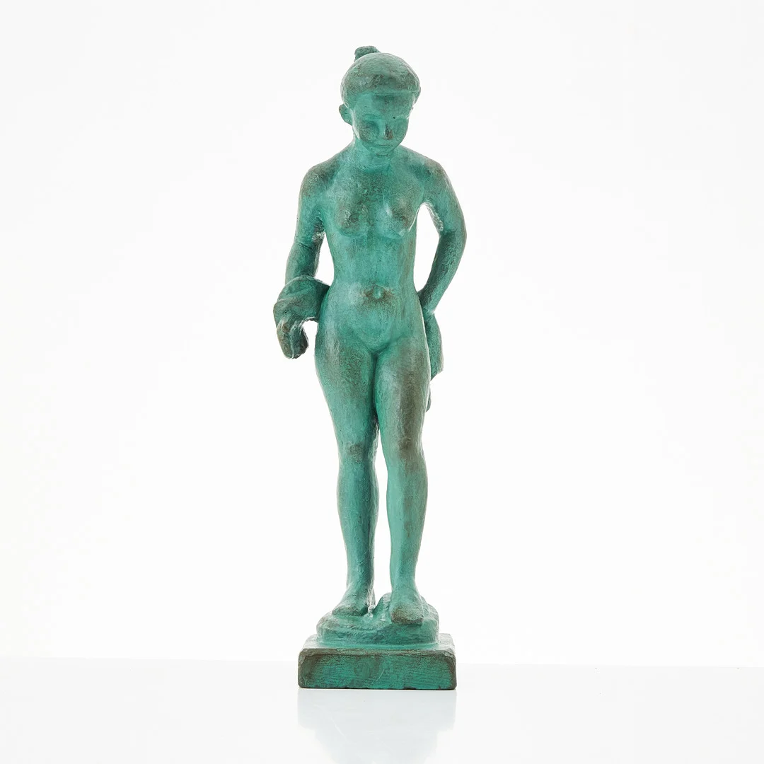 OIDENTIFIERAD KONSTNÄR. Skulptur, gips, bemålad i bronspatineringsimitation, 1900-talets första hälft. — Sculptures & Bronzes — Stockholms Auktionsverk Magasin 5