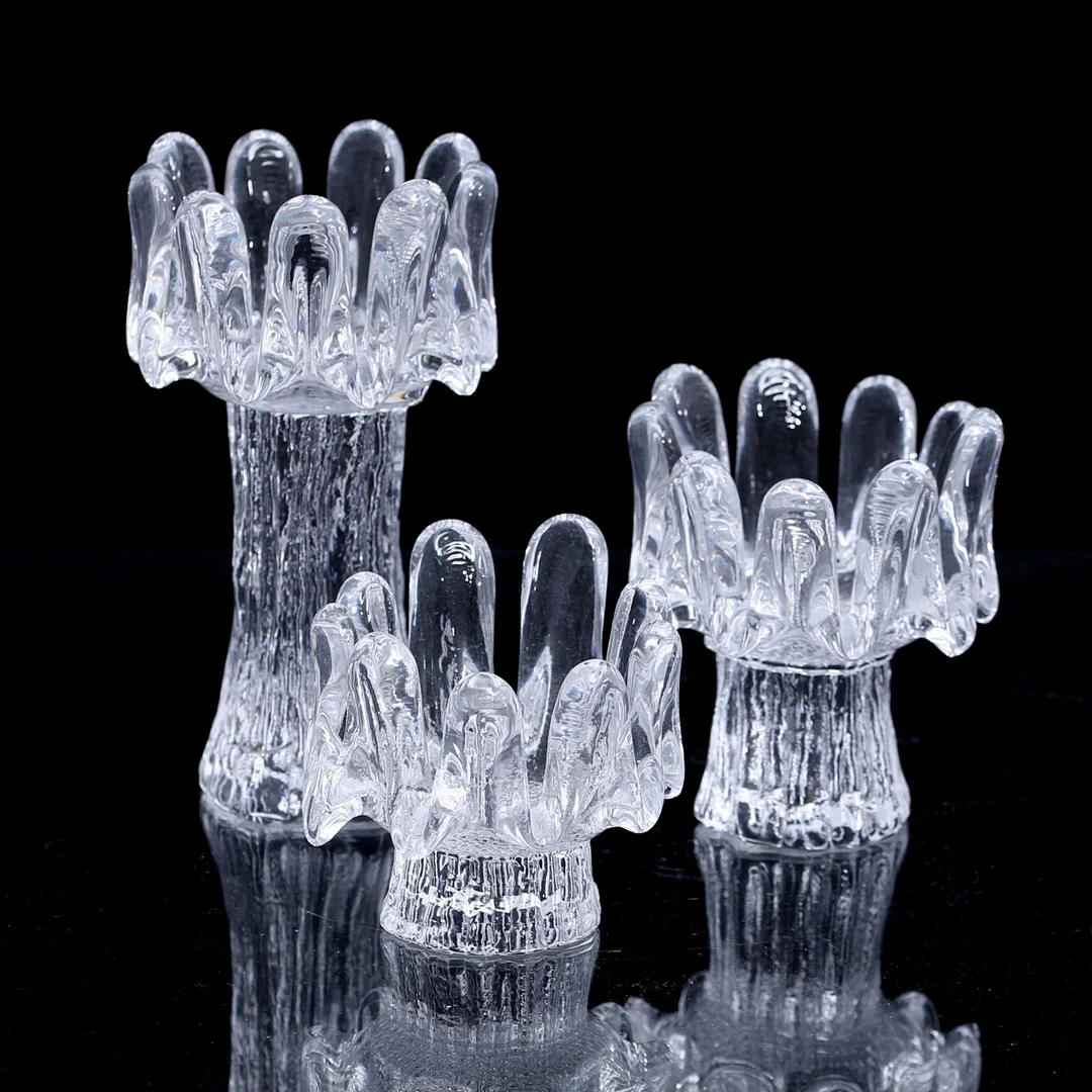 GÖRAN WÄRFF. Ljuslyktor, 3 st, "Sunflower", Kosta Boda. — Candlesticks — Auktionshuset Thelin & Johansson