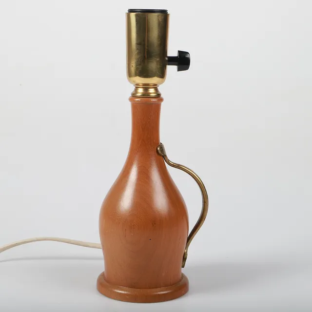 BORDSLAMPA, trä/mässing, för Kooperativa Förbundet, 1950/60-tal.