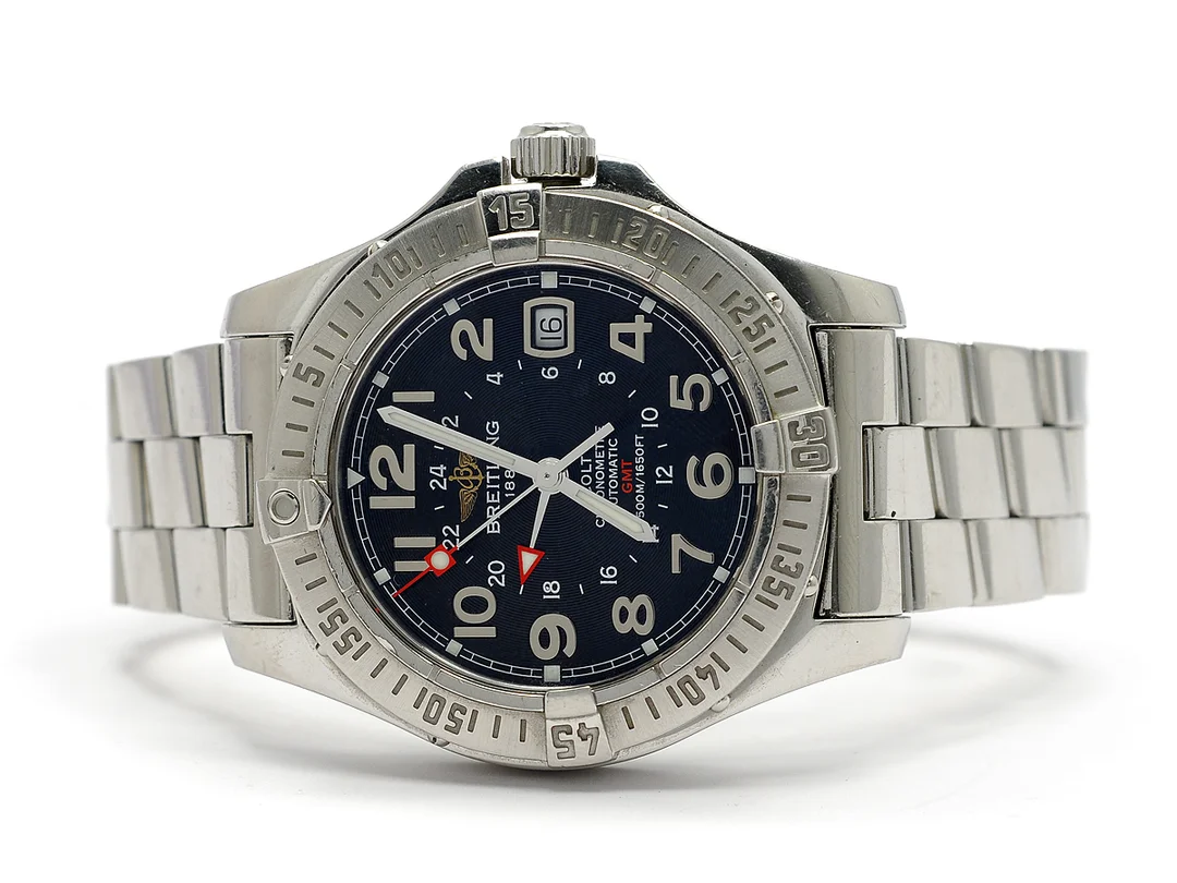 BREITLING, Colt GMT (500M/1650FT), Chronometre, Cal 32 (ETA 2893-2), Verk nr. 1106762, Serie nr. 1106762, Ref nr. A32350, Boett nr. 4007 B5, herrur, 40,5 mm, stål, automatisk, safirglas, datum, 24-timmarsvisning, Professional-II länk, viklås, Ref nr. S2107/136 A, cert, december 2007, box, ytterkartong. — Klockor/Breitling — Kaplans