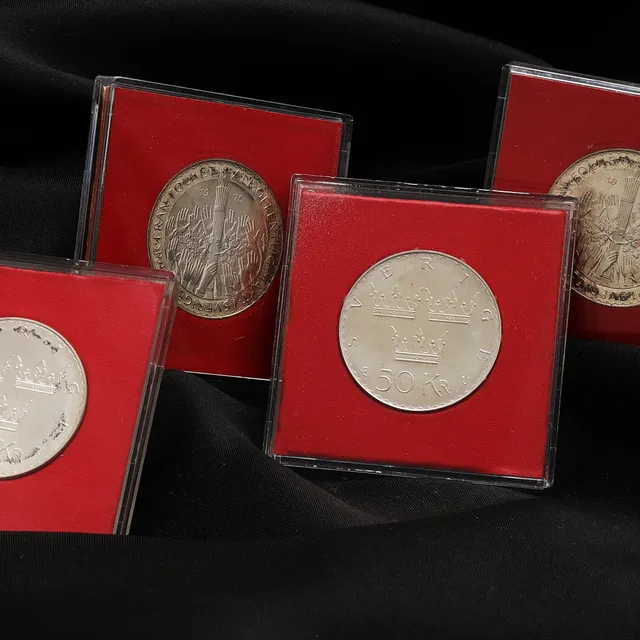 MINNESMYNT, 4 st, silver, 50 kr, vikt 108 gram.