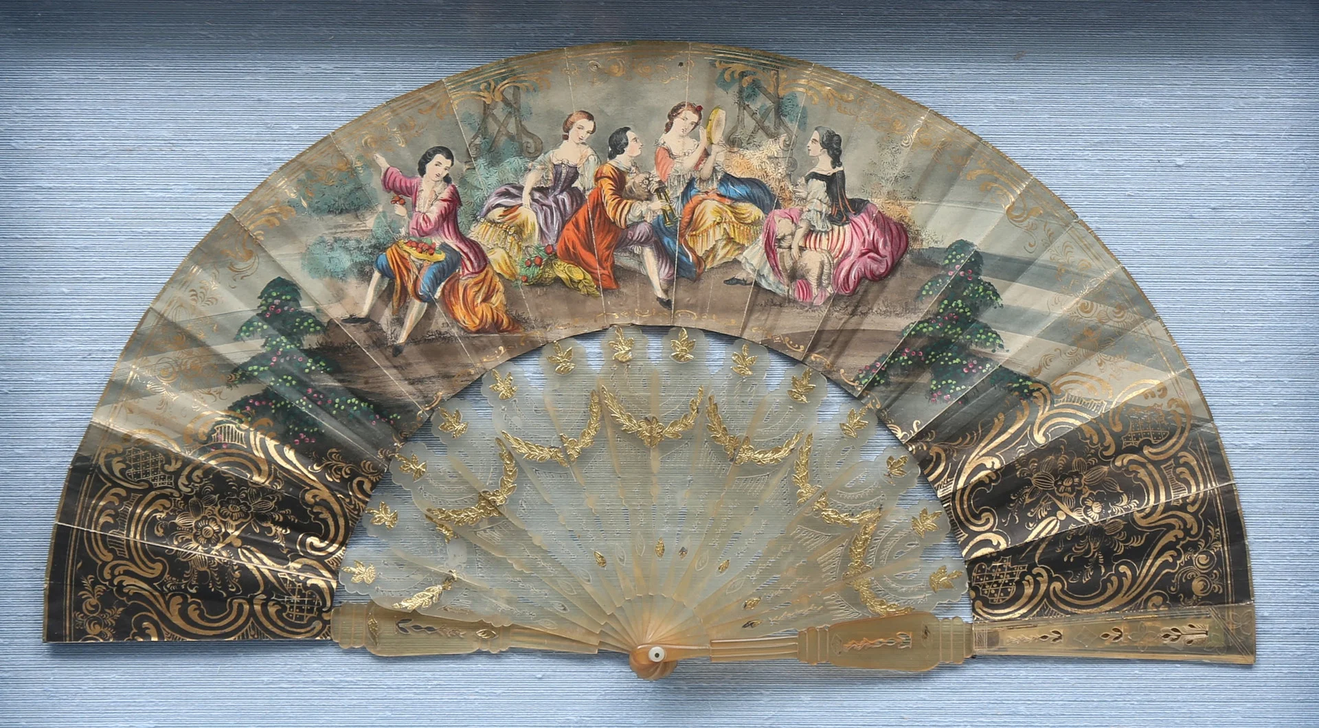 Elizabethan fan with horn sticks and lithographed and painted paper leaves, circa 1860. — Miscellaneous — Balclis