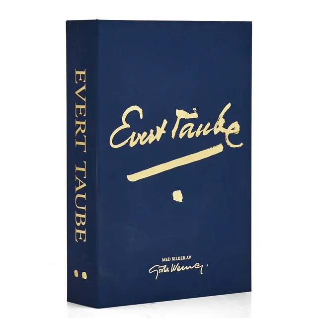 EVERT TAUBE. (1) WERNER, GÖSTA (1909-92). Visor av Evert Taube, portfölj med ca 24 färg- och svart/vita litografier, samtliga signerade av Gösta Werner.