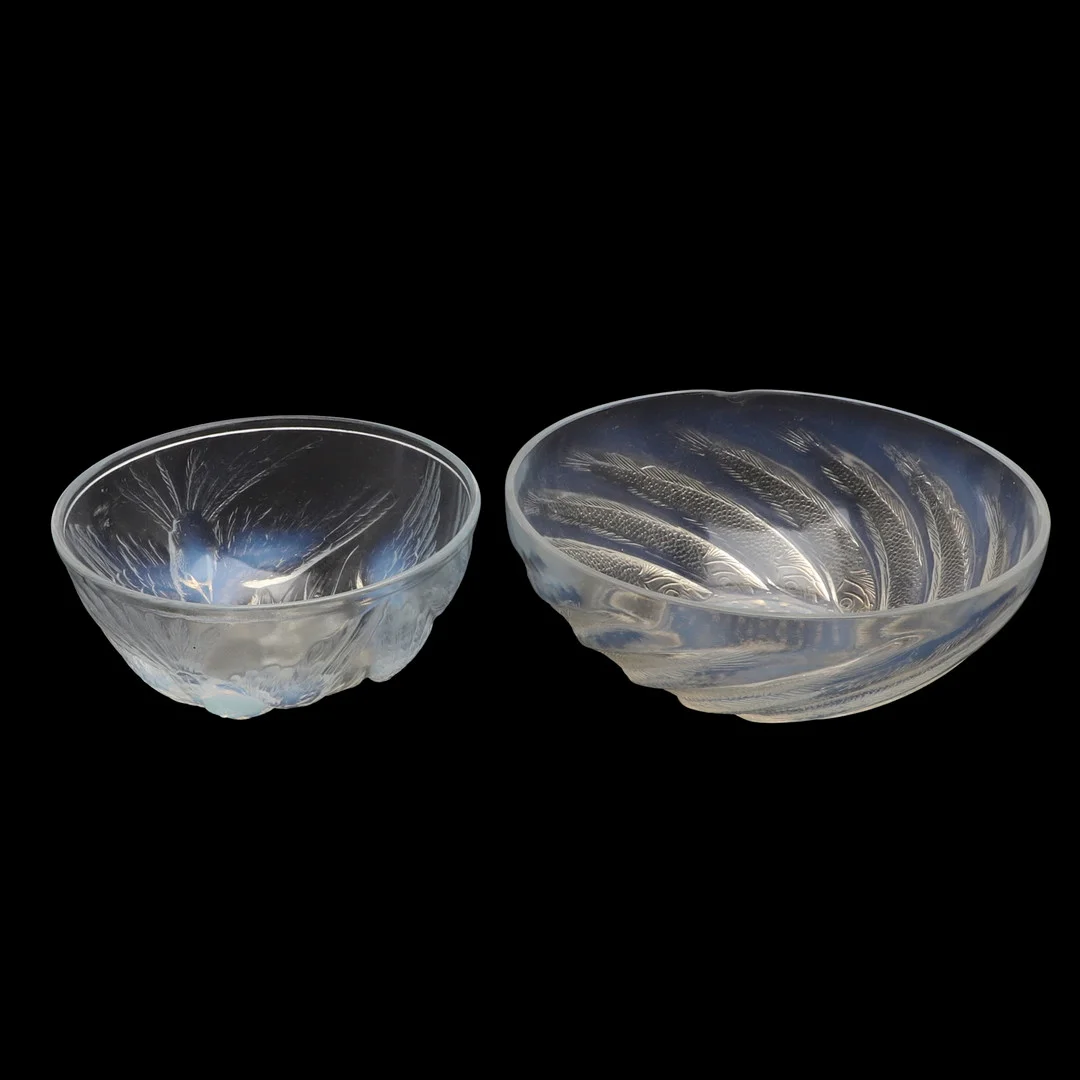 LALIQUE GLASS BOWL 'POISSONS' & JOBLING GLASS BOWL. — Art glass — Lawrences Auctioneers