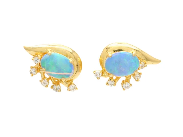 ÖRHÄNGEN, 18K guld, opaler, briljantslipade diamanter, ca 0,15 ctv, vikt 3,5 g, stift.