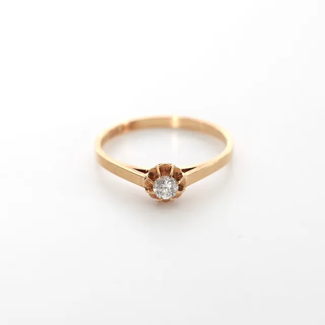 ENSTENSRING MED DIAMANT 0,16ct, 18K guld, 1985.