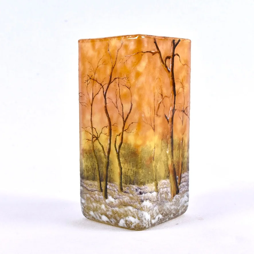 DAUM NANCY. vas, glas, så kallad landskapsvas. — Art glass — Halmstads Auktionskammare