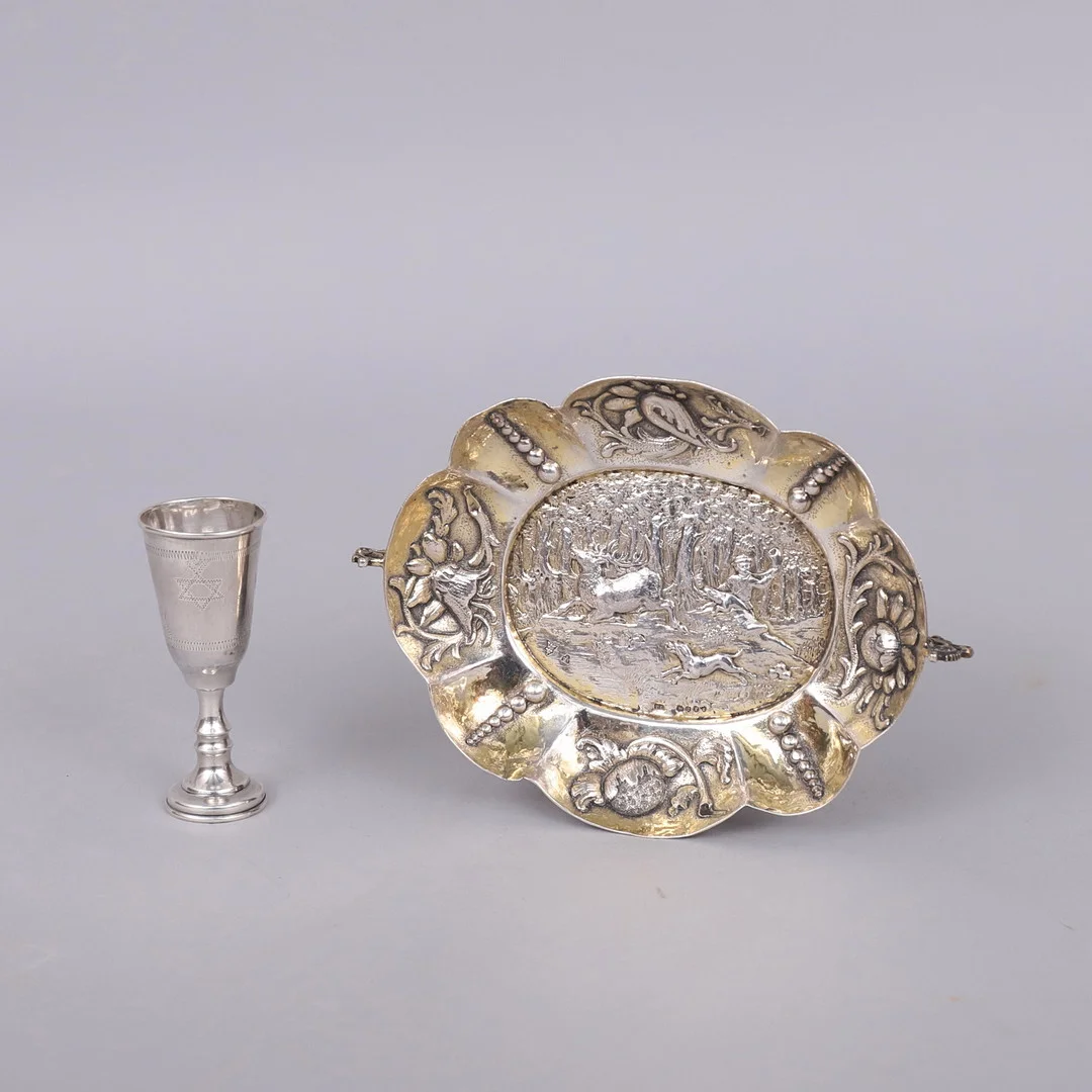 FAT & SNAPSGLAS, Silver, Storbritannien. — Silver — Garpenhus Auktioner