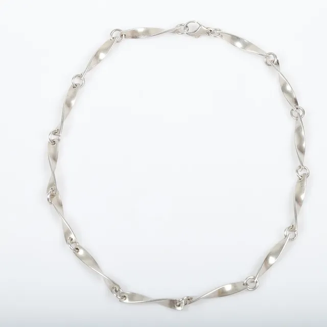 OWE JOHANSSON. Collier, sterlingsilver, 1998.