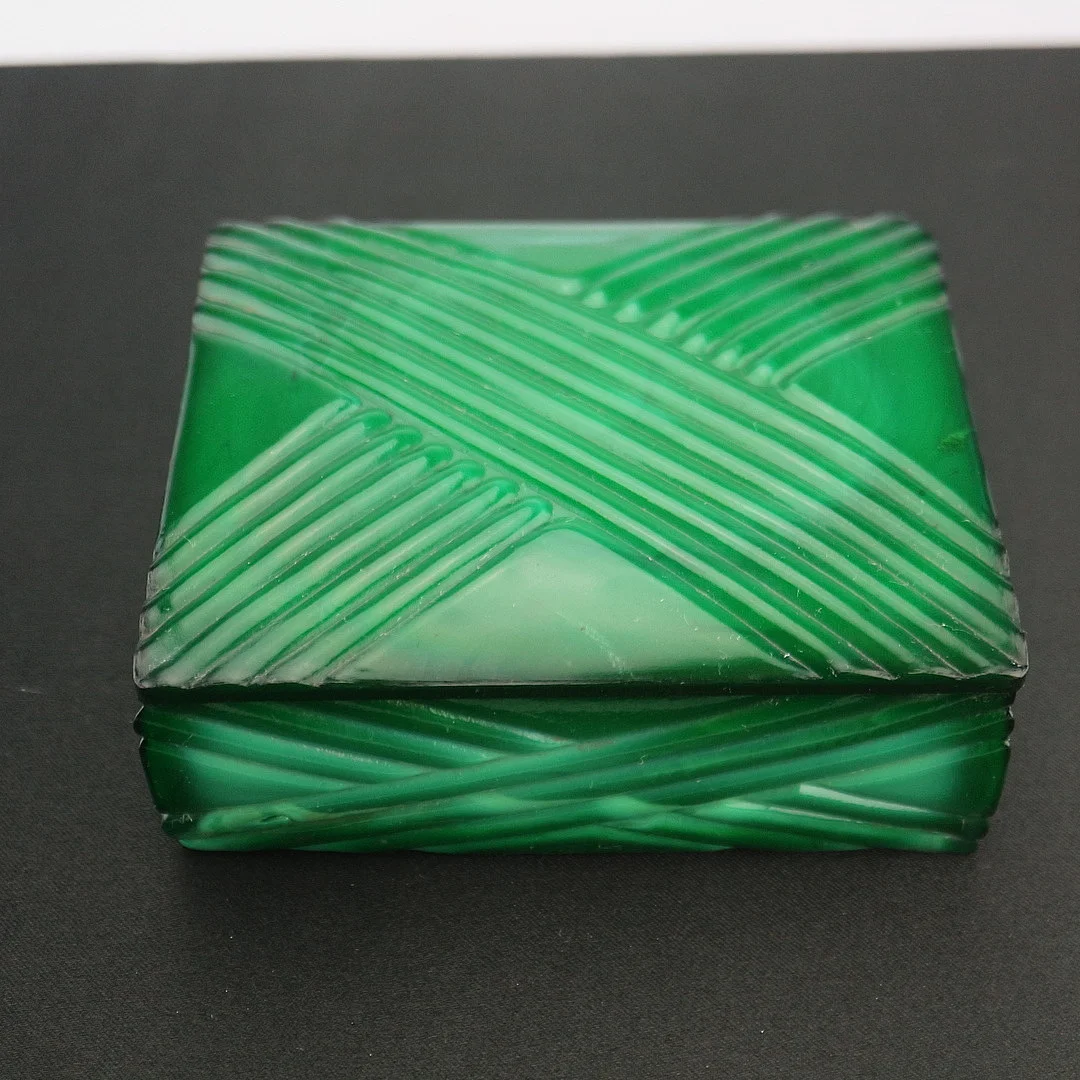 ART DECO SCHLEVOGT GLAS DOSE. — Other — Kunst- und Auktionshaus Kleinhenz