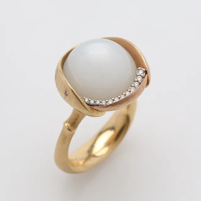 CHARLOTTE LYNGGAARD. RING, "LOTUS RING 3", FÖR OLE LYNGGAARD.