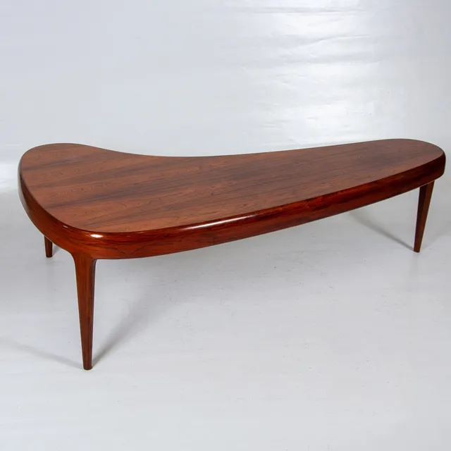 JOHANNES ANDERSEN. För Trensum. Soffbord, "Capri", palisander, design 1965.