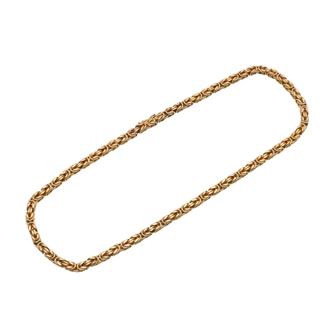 A 9CT GOLD FANCY LINK NECKLACE.