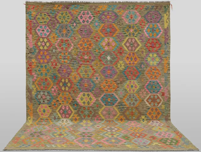 MATTA, Kelim, Klassisk design, 301*251 cm.