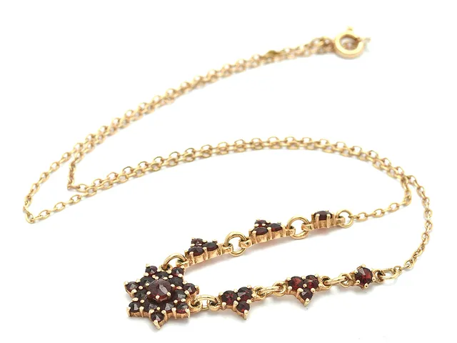 Collier förgyllt silver med granater 42cm 4,5g