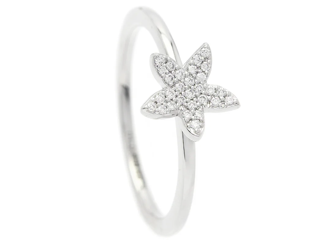 ENGELBERT, ring, 18K vitguld, briljantslipade diamanter 0,10 ctv, ca TW/VS, stl 16,75 mm, vikt 2,3 g. — Smycken/Ring — Kaplans