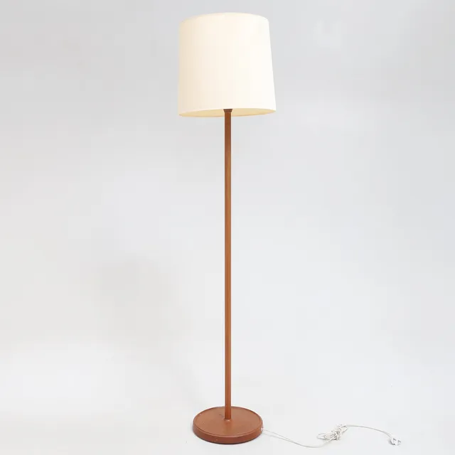 GOLVLAMPA, 1900-talets mitt.