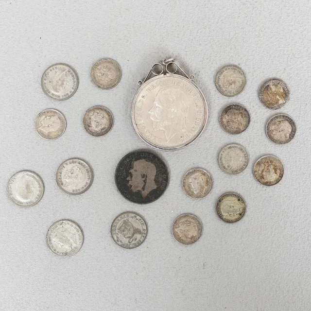 PRE 1947 SILVER COINS.