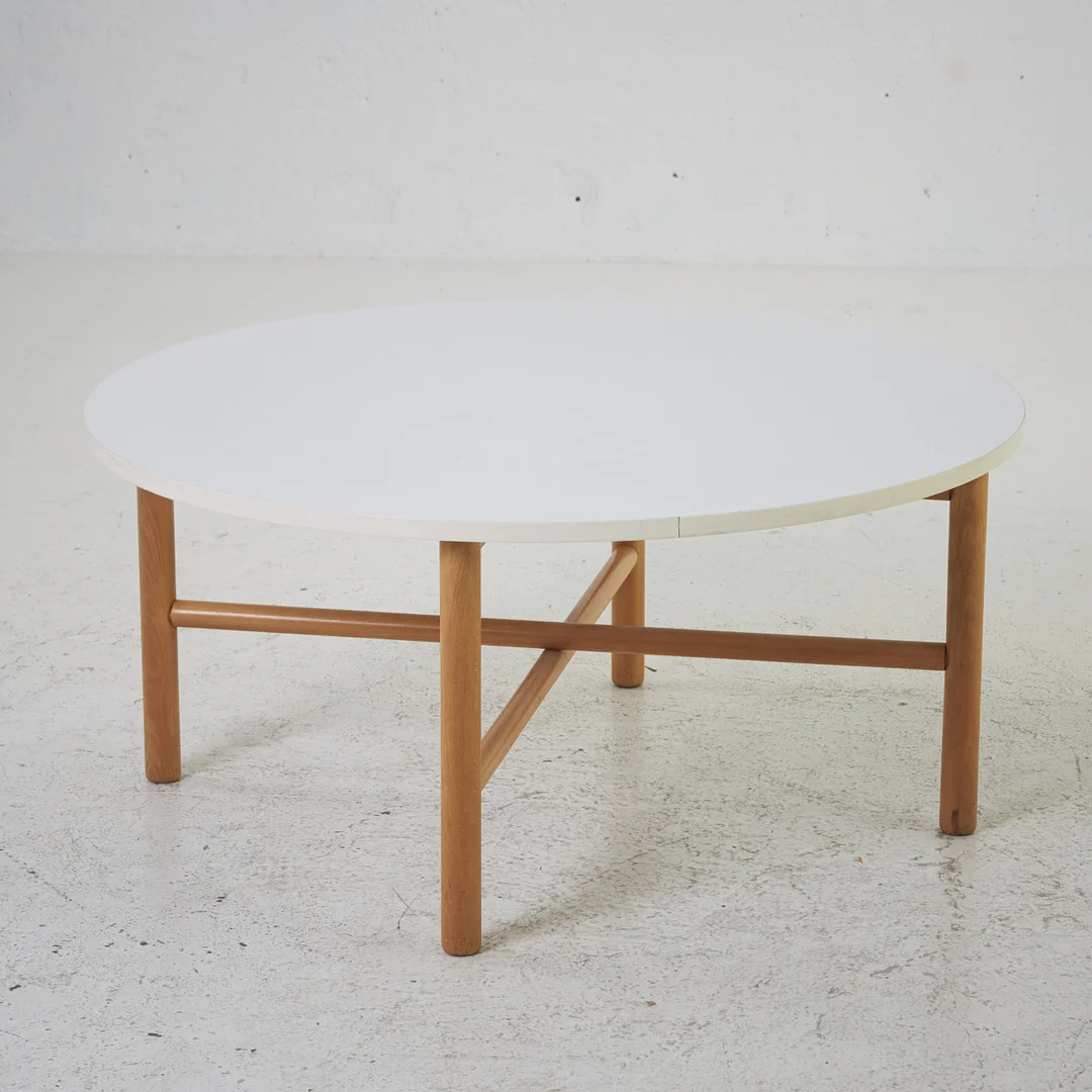 RUUD EKSTRAND (FÖDD 1943). soffbord, DUX, 1970-tal. — Tables — Stockholms Auktionsverk Magasin 5