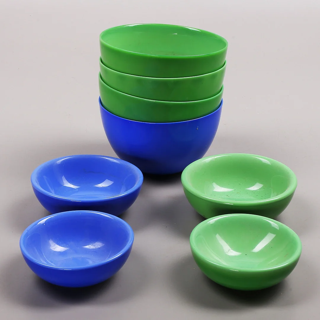 SVEN PALMQVIST. Skålar, 8 stycken, "Colora", Orrefors. — Utility glass — Växjö Auktionskammare