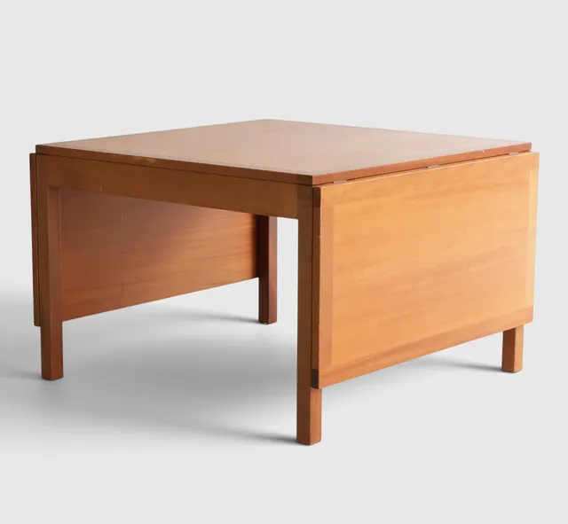 BØRGE MOGENSEN. Rektangulært sofabord af mahogni, hver side med klapper. Udført og mærket hos Fredericia Stolefabrik, model '5362'.